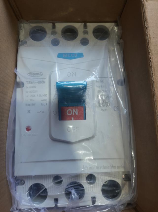 MCCB 3P 50Hz TSM4-400M 250A