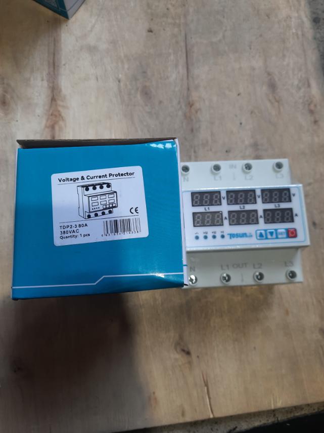 Modular Digital Over & Under Voltage Protector 50Hz TDP2-3 80A 380V (3Phase 4 Wires) - Brand : Tosun