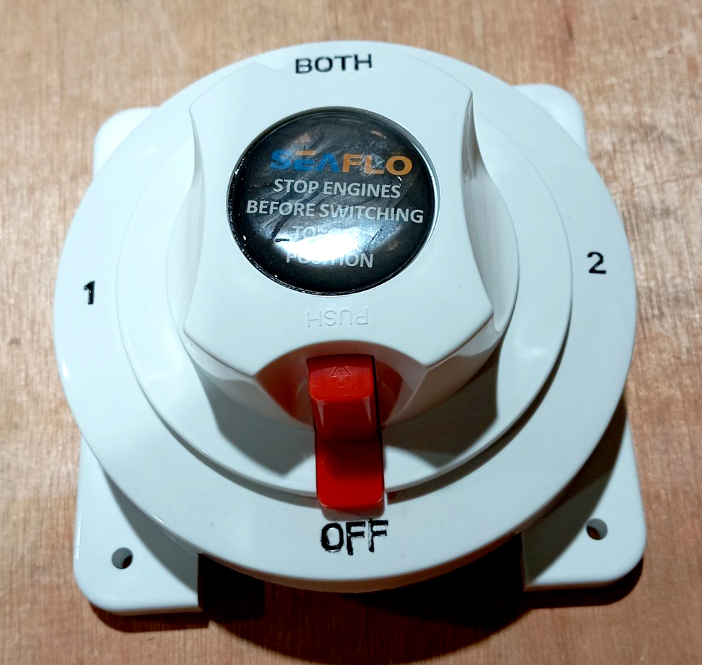 Battery Switch, 3/8'-16 Teeth (M10x3), DC 24V (Max), 4th-Gear Operation (77MM*134MM*110MM)