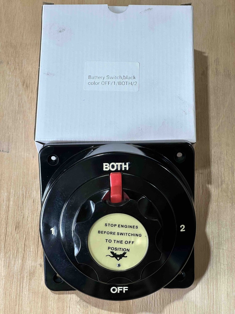 Battery Switch, Black Color (Off/1/Both2)