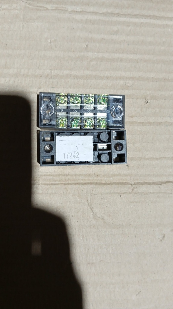 Terminal Block TB-1504, 15A 4P