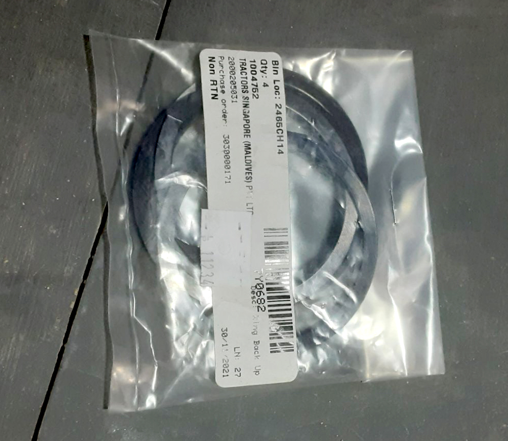 Ring Back 7Y0682