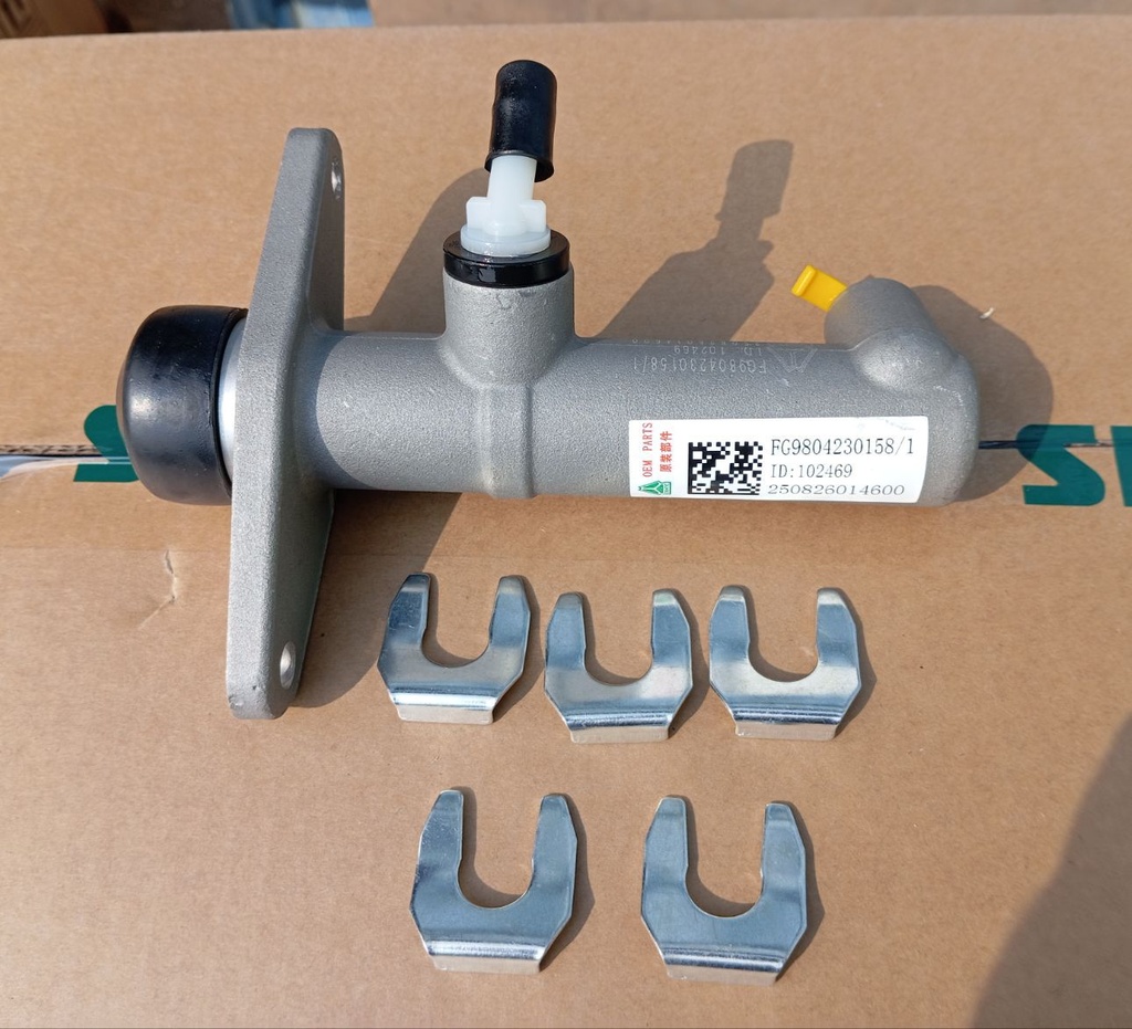 Clutch Master Cylinder 9804230158 