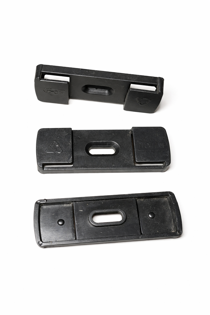 Plastic Mounting Bracket 25MM, Black