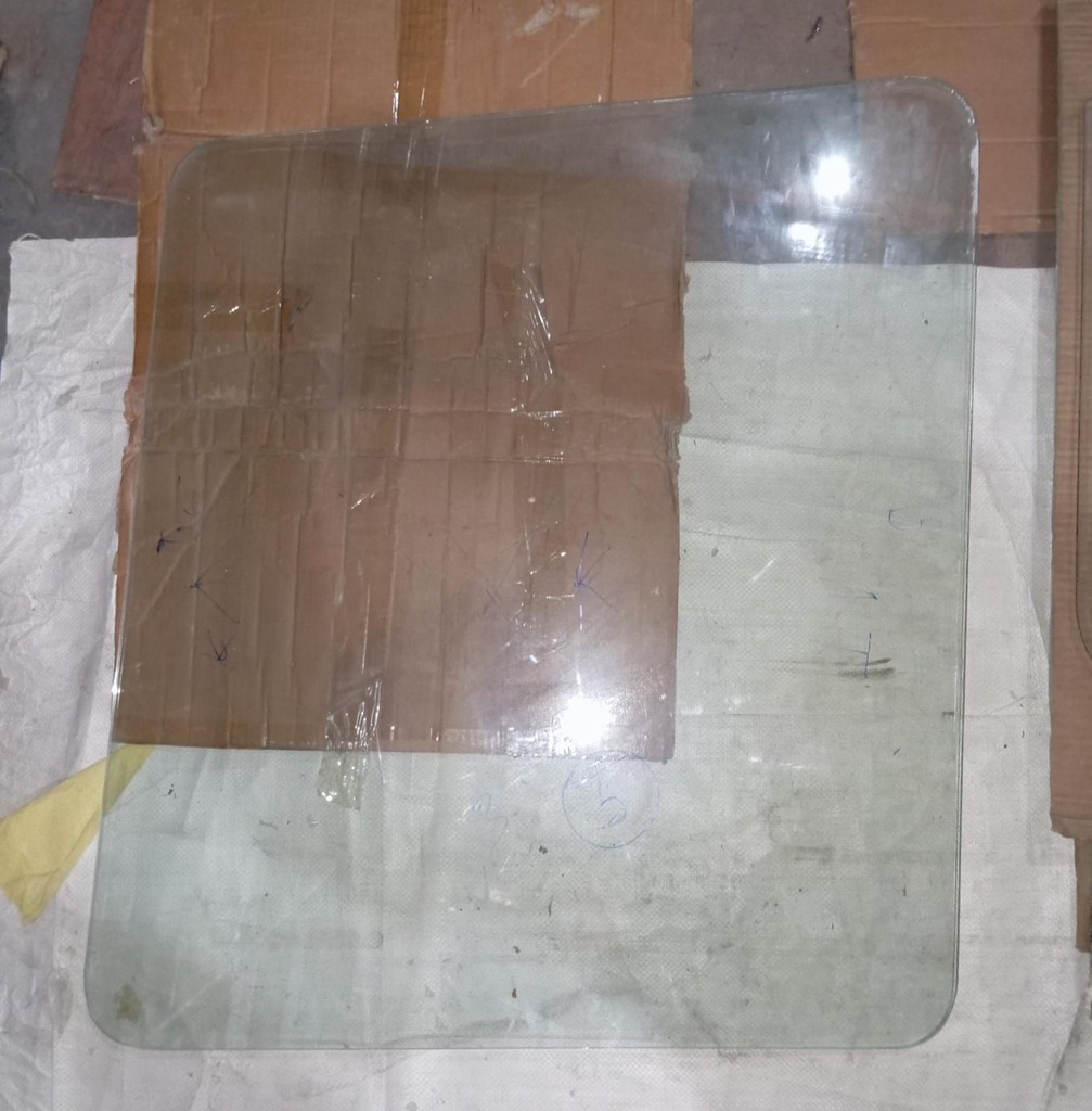 Glass Clear, 5MM (28" x 31" x 33" x 28")