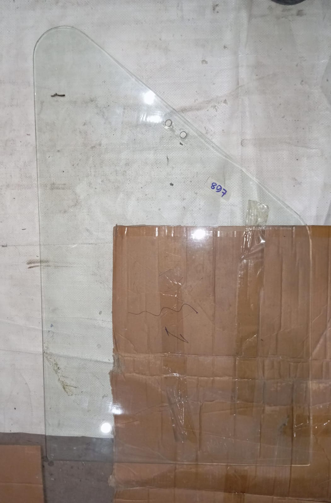 Glass Clear, 6MM (34" x 19" x 25" x 21")