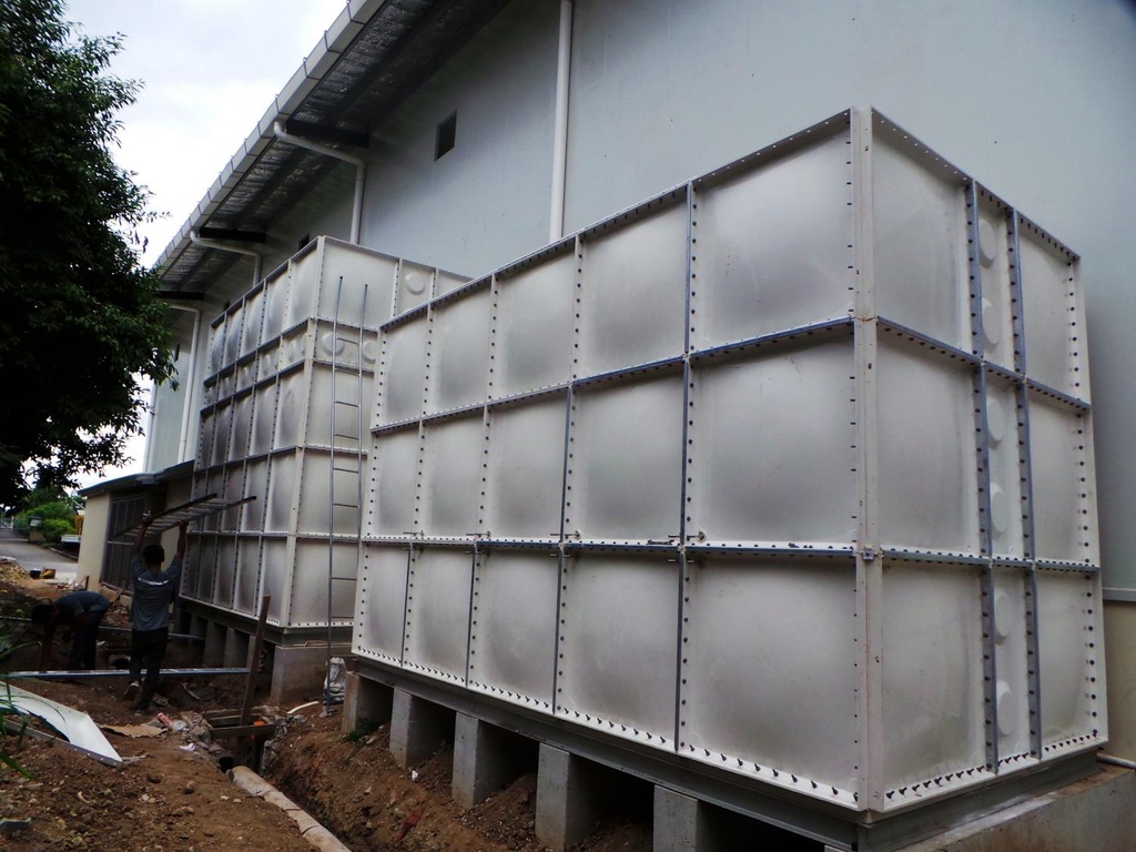 GRP Water Tank 3.5 x 2 x 1M (7M³)