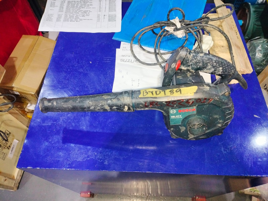 (R) Bosch Electric Blower GBL800E, 800W