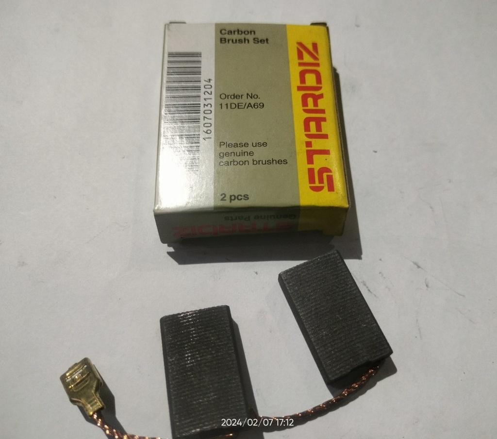 Carbon Brush 11De