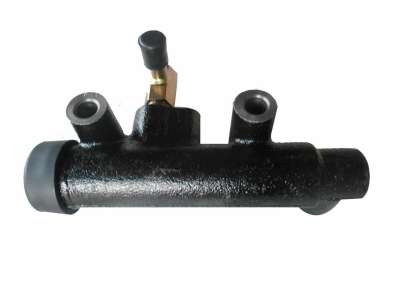 Clutch Master Pump 7/8" XL-3402 1-47500-222-0