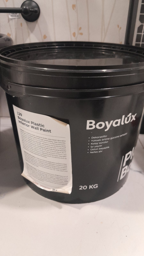 Wall Sealer - Boyalux Plastic Paint 20Ltr