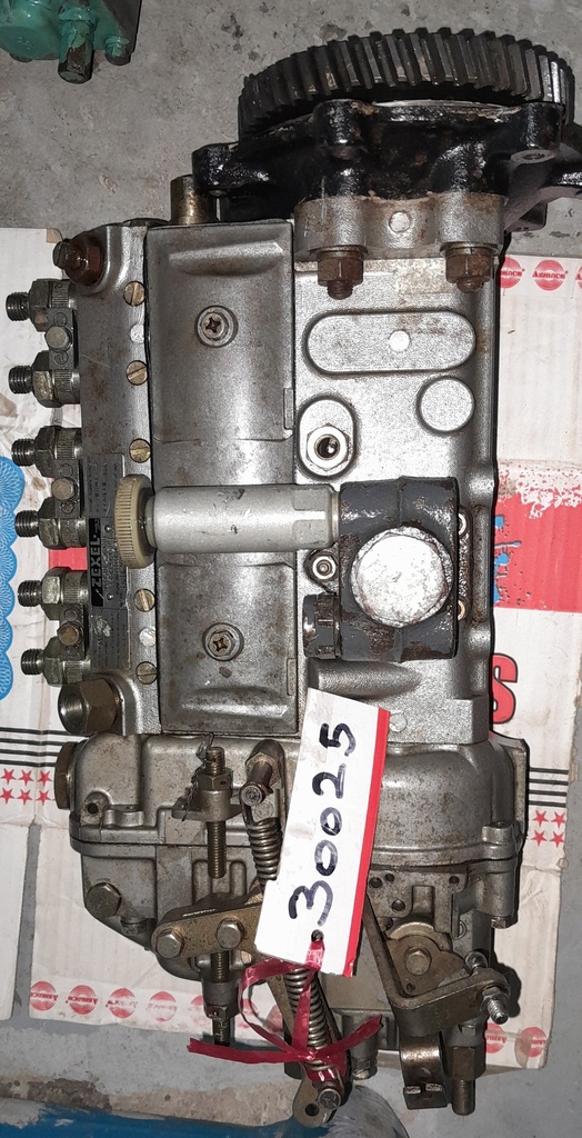 (R) Fuel Injector Pump 101061-8320 Zexel