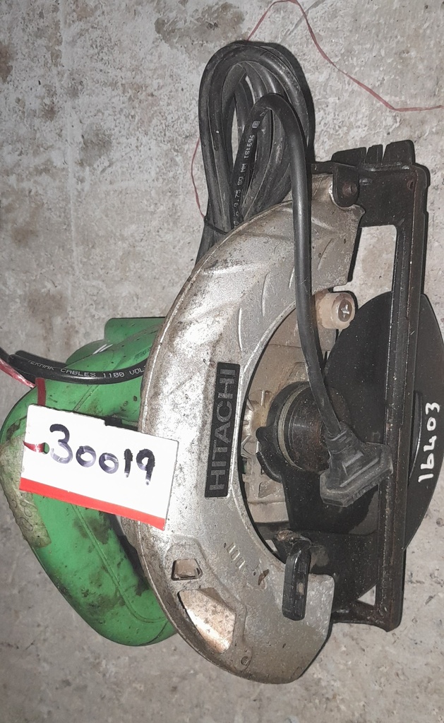 (R) Circular Saw C250180