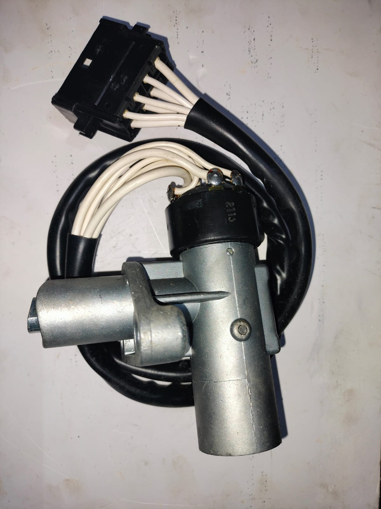 Ignition Switch (L2000) 85.46433.6002