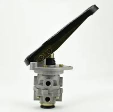 Brake Pedal Pump (Mitsubishi/Isuzu)