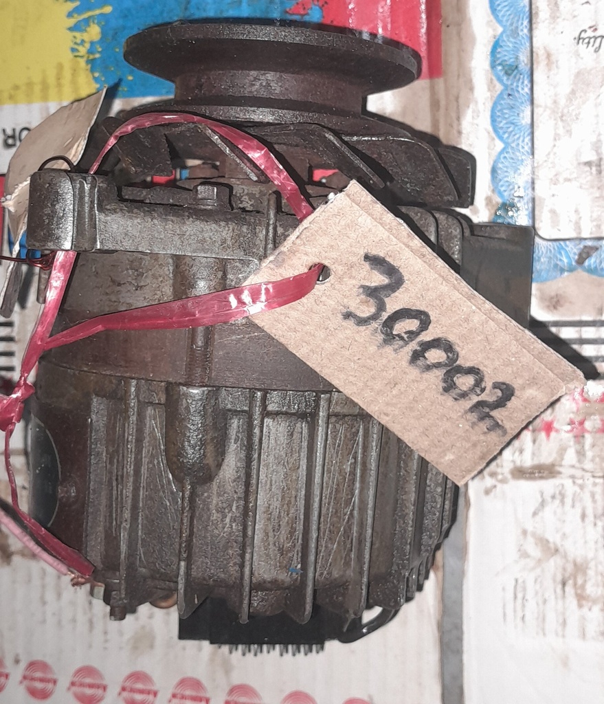(R) Alternator (B)