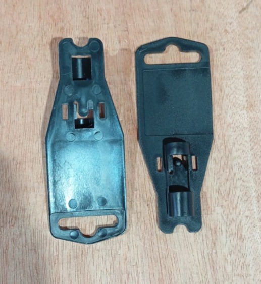 Plastic Hanger SDS15