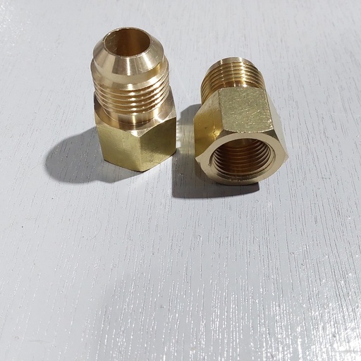 [42320] Internal To External  Union ,  Brass ,  3/8"-5/8"