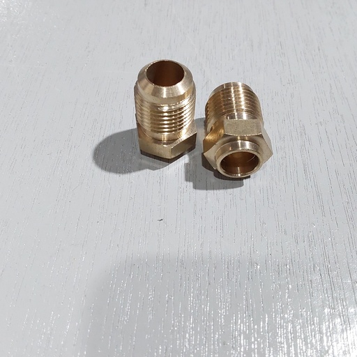 [42330] Flare & Solder Union 3/8"