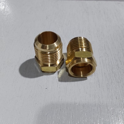 [42332] Flare & Solder Union 5/8"