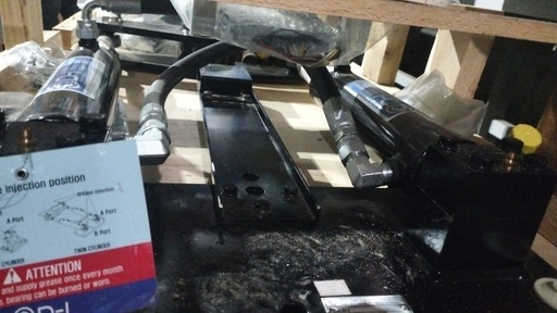 [12588] Cylinder Group S6024