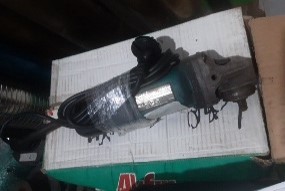 [30017] (R) Angle Grinder 140958, Makita
