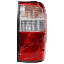 [3691] Toyota Hilux 2004 Double Cab Tail Light RH